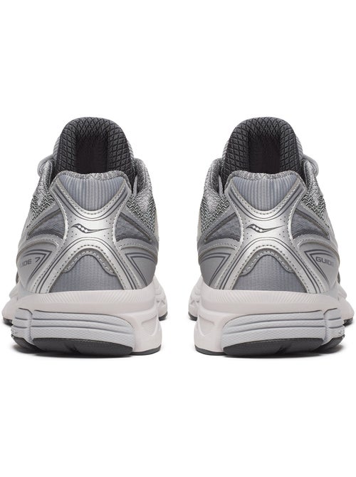 Baskets en cuir & mesh saucony - Kiabi Baskets en cuir & mesh saucony - Kiabi