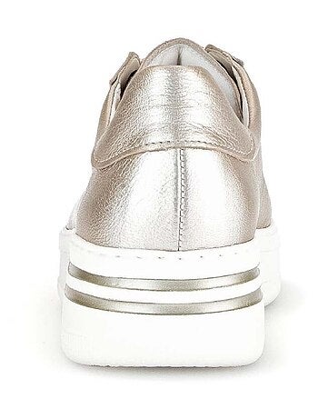 Baskets en cuir métallisé