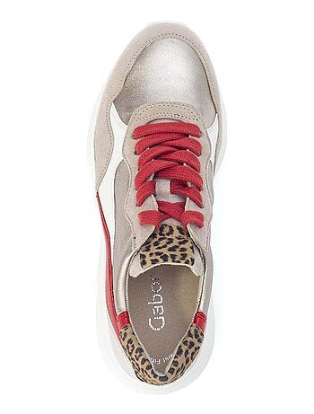 Baskets en cuir