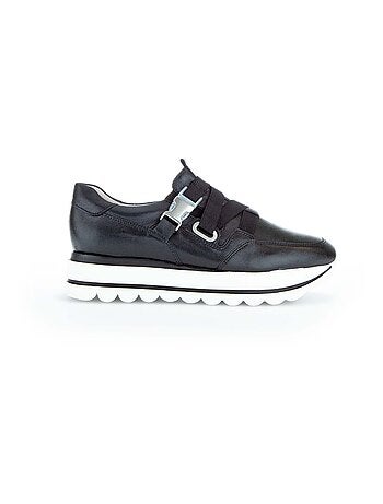 Baskets en cuir