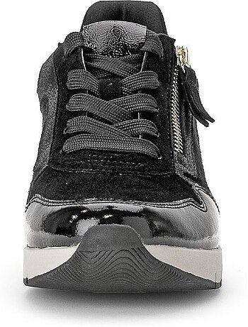 Baskets en cuir