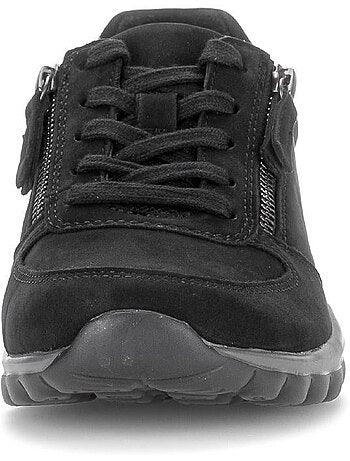 Baskets en cuir nubuck