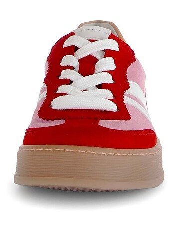 Baskets en cuir