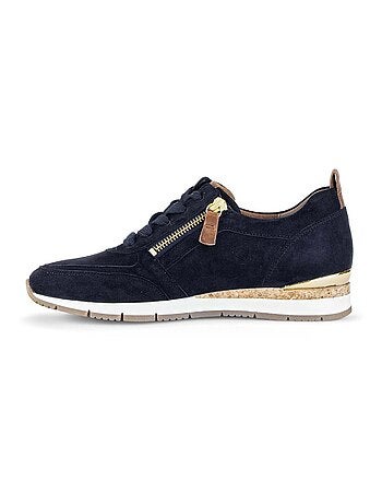 Baskets en cuir velours