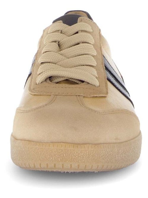 Baskets  en cuir velours - Kiabi