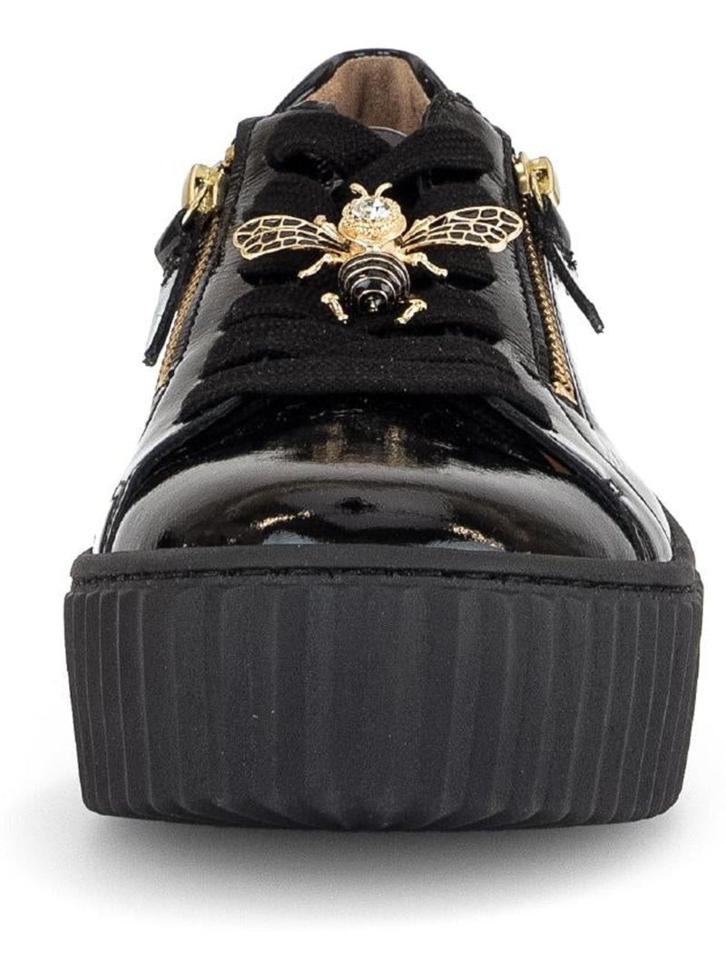 Baskets  en cuir vernis avec un bijou fantaisie abeille Noir Noir - Kiabi