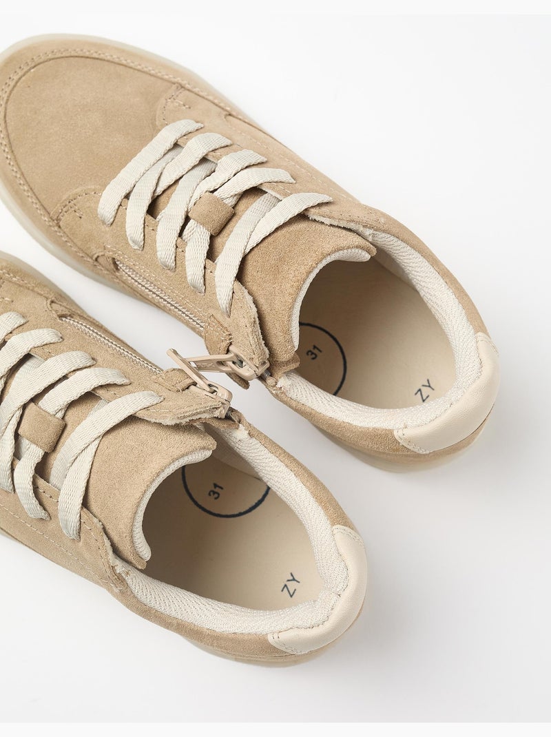 Baskets en daim à lacets Beige - Kiabi