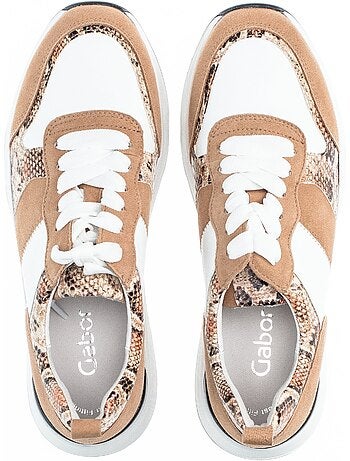Baskets en daim