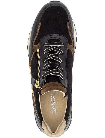 Baskets en daim et cuir