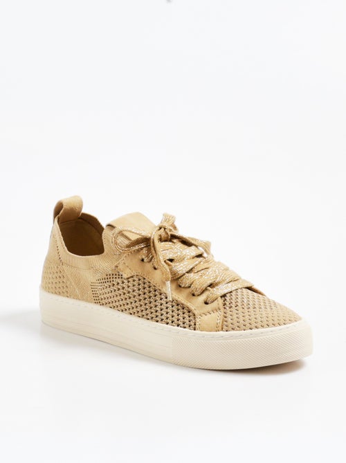 Baskets en maille ajourée avec lacets - Kiabi