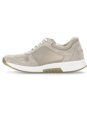 Baskets en nubuck et textile