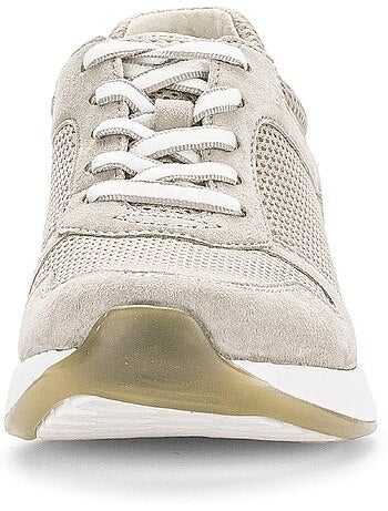 Baskets en nubuck et textile