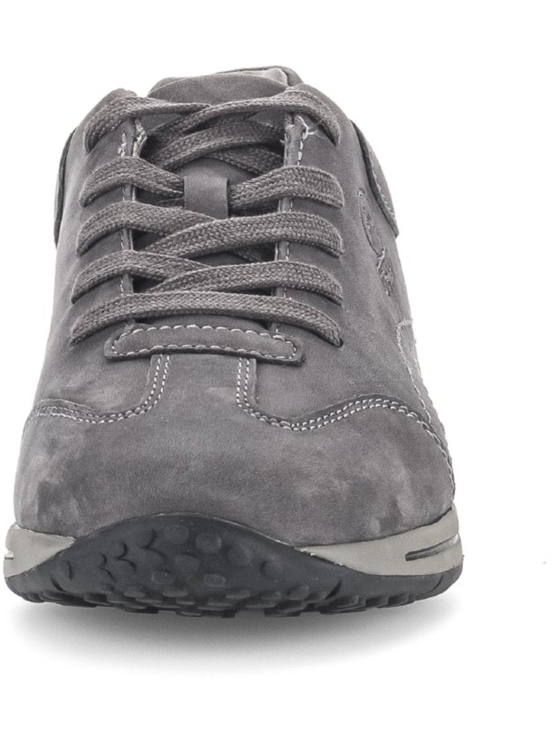 Baskets  en nubuck Gris - Kiabi