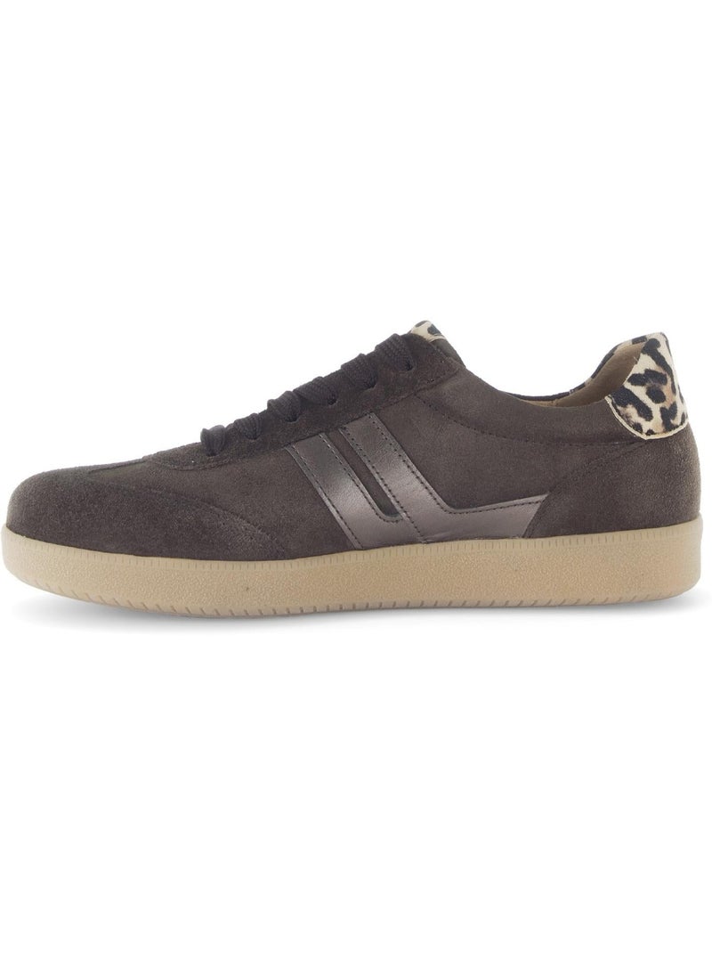 Baskets  en nubuck Marron clair - Kiabi