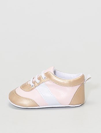 Chaussures Chaussons Pour Bebe Fille Taille 21 Kiabi