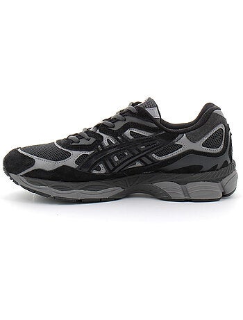 Baskets en textile et mesh asics