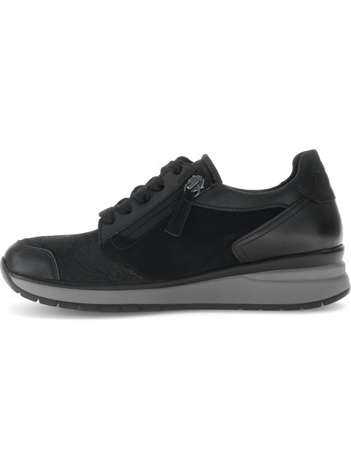Baskets en Textile et Nubuck (adaptées Hallux Valgus) - Kiabi Baskets en Textile et Nubuck (adaptées Hallux Valgus) - Kiabi
