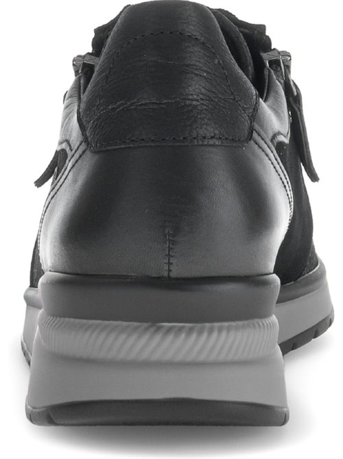 Baskets en Textile et Nubuck (adaptées Hallux Valgus) - Kiabi Baskets en Textile et Nubuck (adaptées Hallux Valgus) - Kiabi