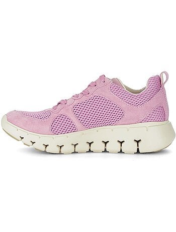 Baskets en textile et nubuck