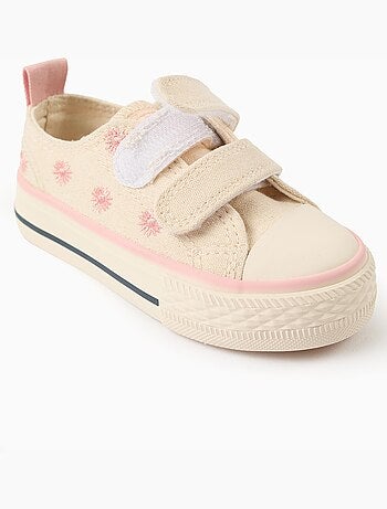 Baskets en toile avec motif floral brodé