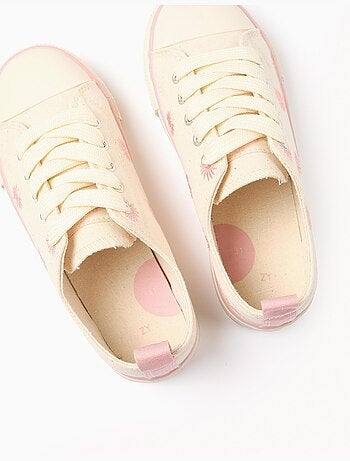 Baskets en toile avec motif floral brodé