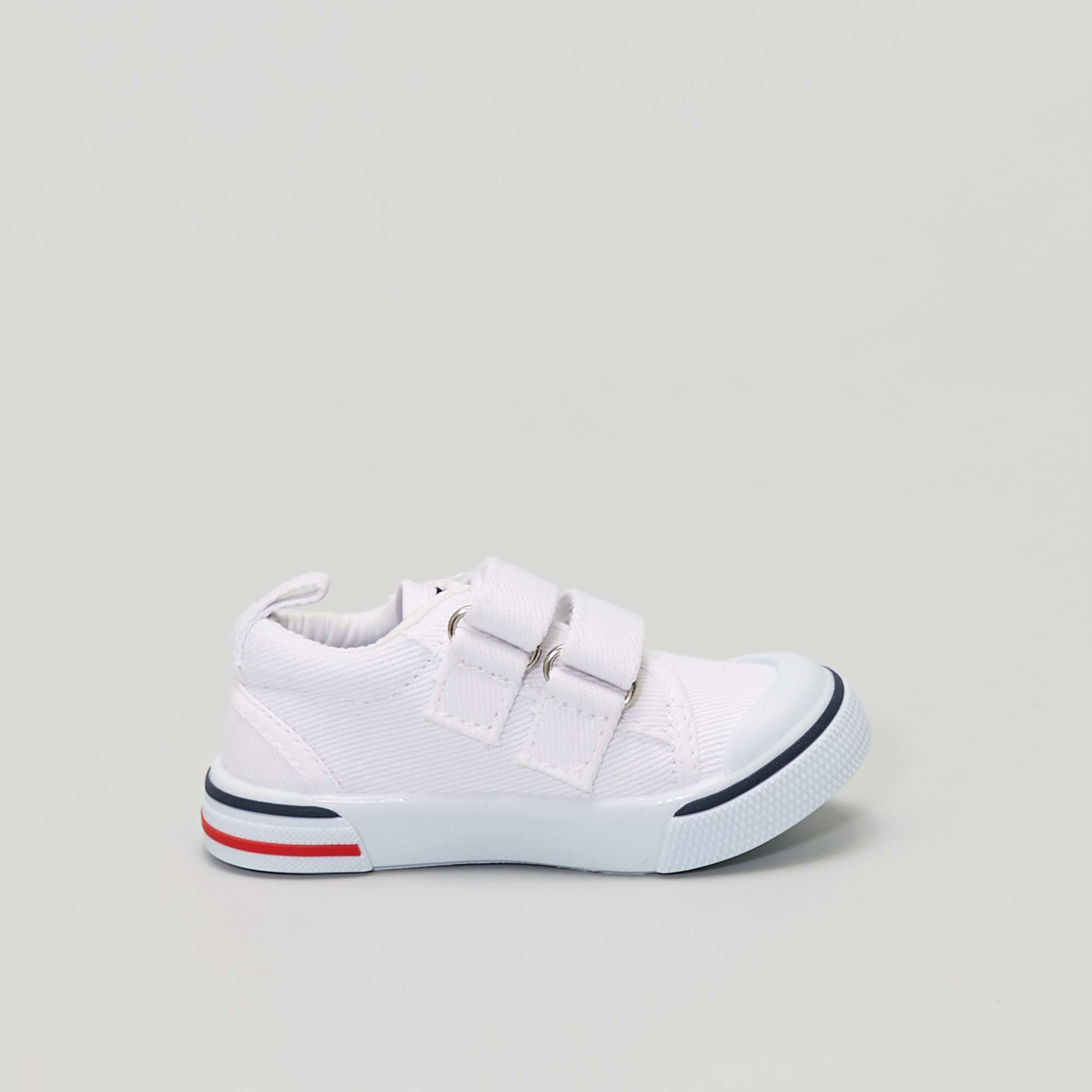 basket toile blanche garcon