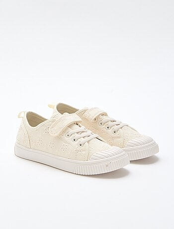 Baskets en toile imprimé damiers