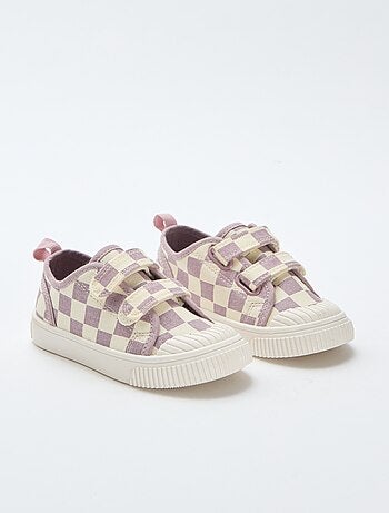 Baskets en toile imprimé damiers