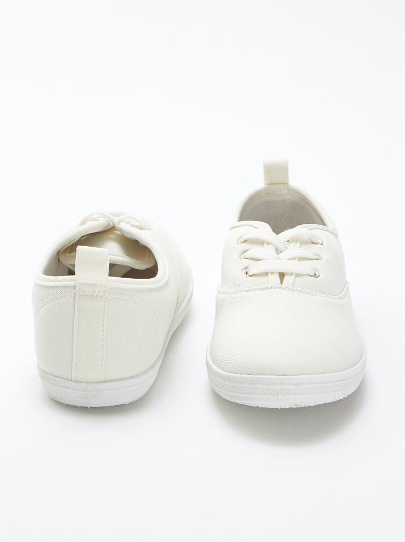 Baskets en toile unies BLANC - Kiabi