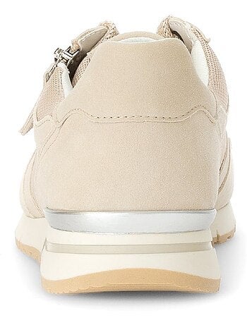 Baskets en velours