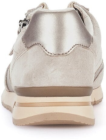 Baskets en velours