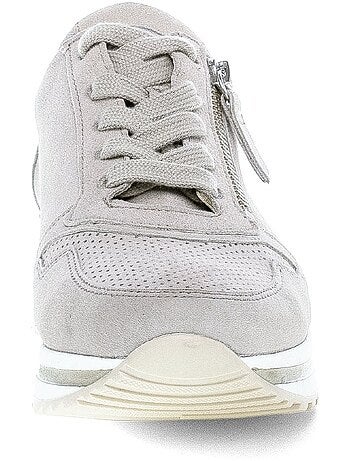 Baskets en velours