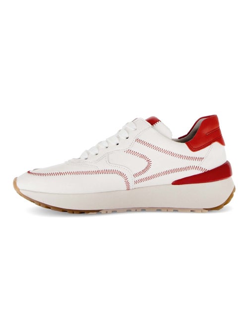 Baskets  et  en cuir lisse - Kiabi