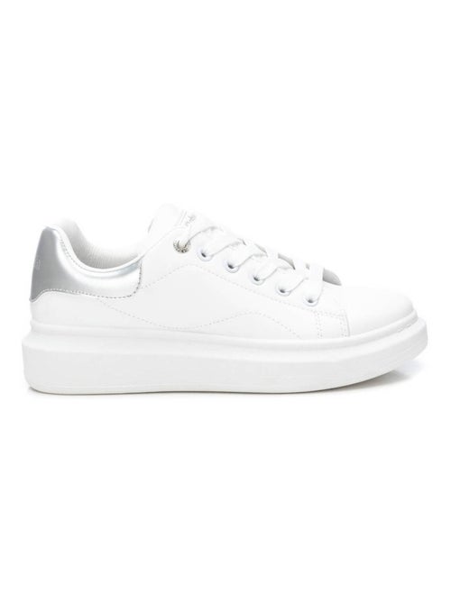 Baskets femme à lacets - Kiabi