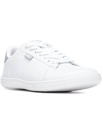 Baskets femme à lacets