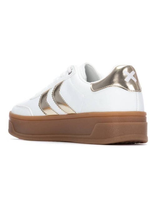 Baskets femme à lacets - Kiabi