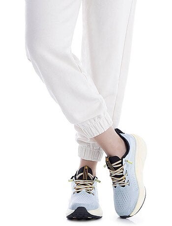 Baskets femme à lacets