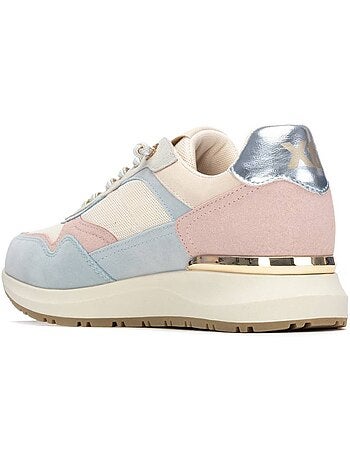 Baskets femme à lacets