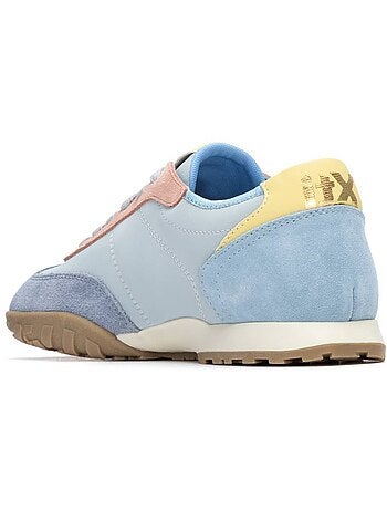 Baskets femme à lacets