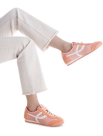 Baskets femme à lacets