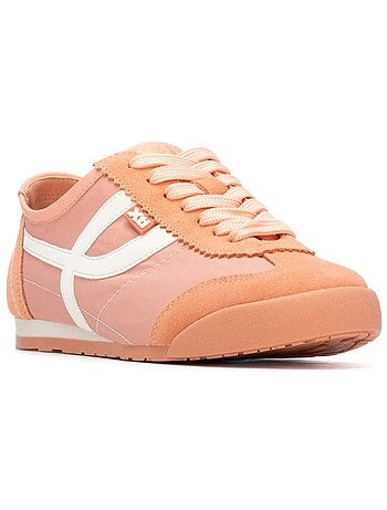 Baskets femme à lacets