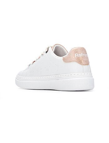 Baskets femme à lacets