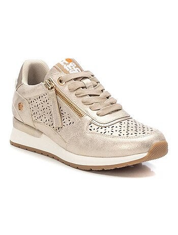 Baskets femme à lacets