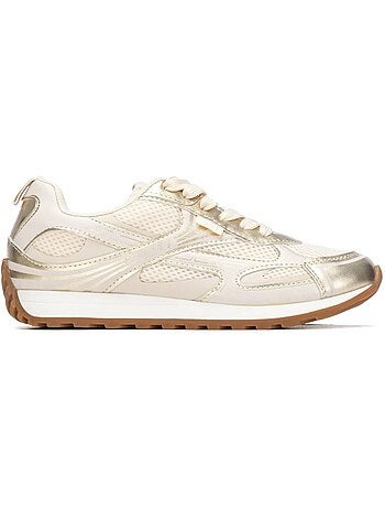 Baskets femme à lacets