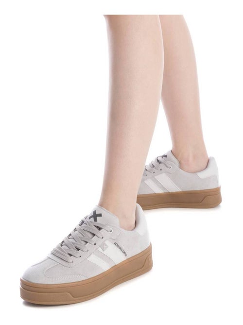 Baskets femme à lacets - Kiabi