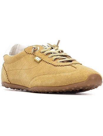 Baskets femme à lacets