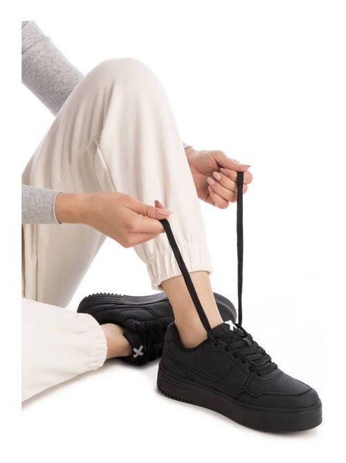 Baskets femme à lacets - Kiabi