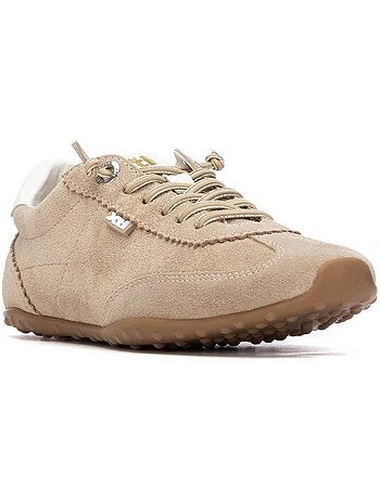 Baskets femme à lacets