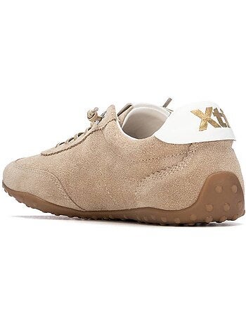 Baskets femme à lacets