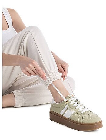 Baskets femme en toile à lacets